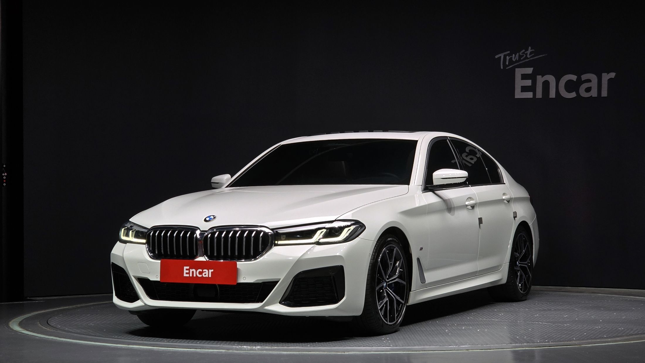 BMW 5-SERIES G30