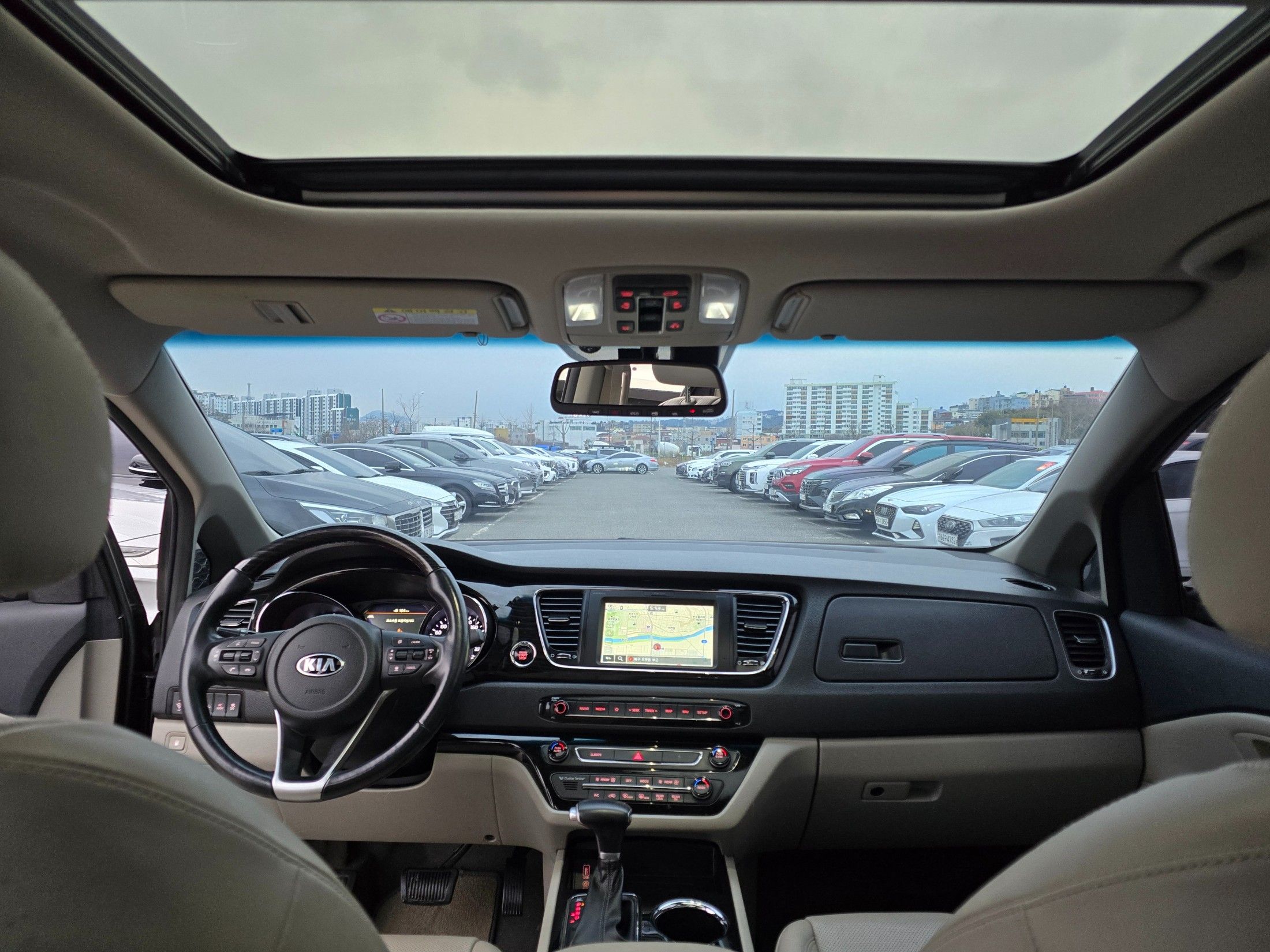 KIA CARNIVAL 2019