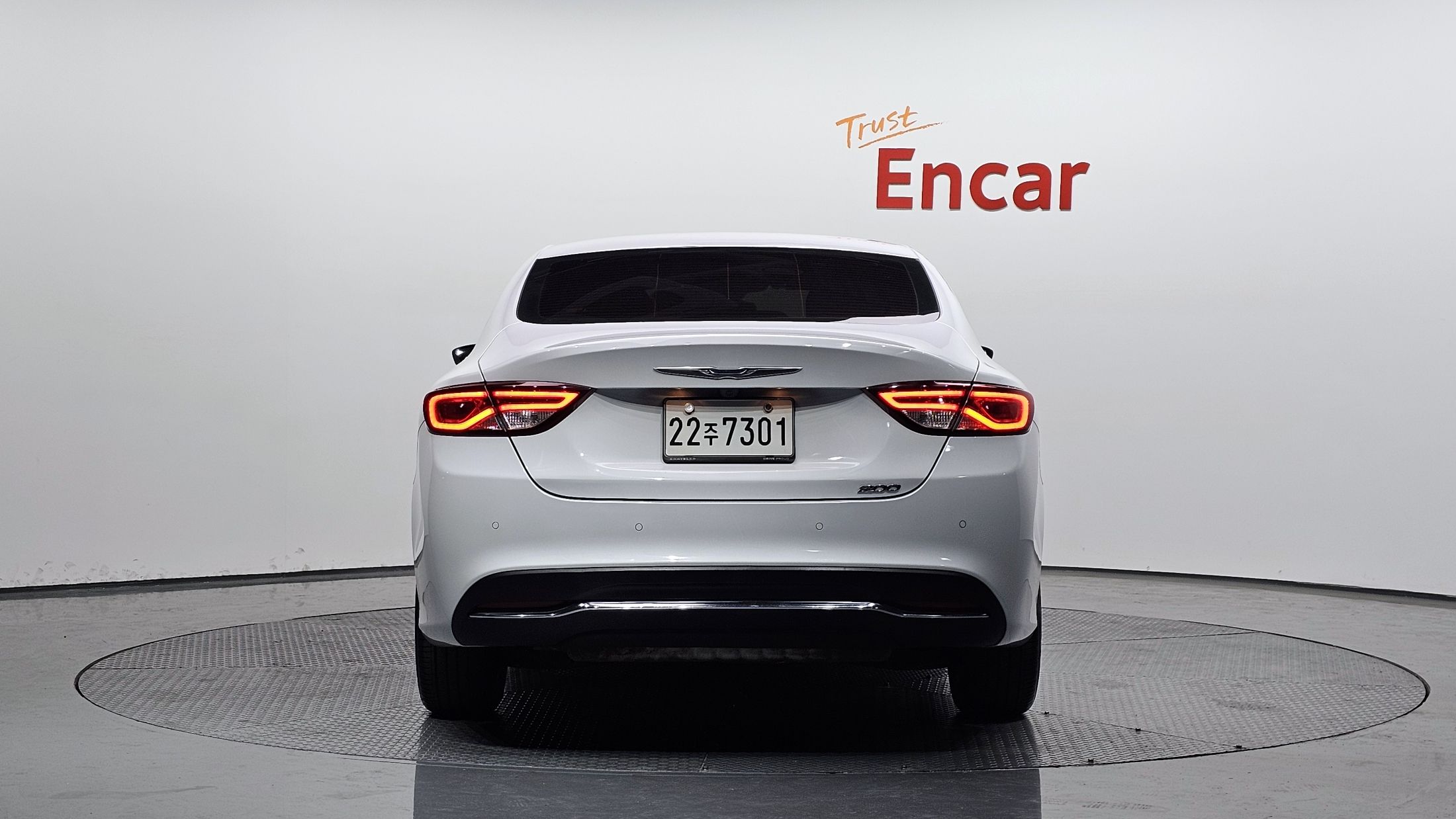 CHRYSLER 200 2015