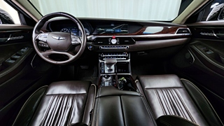 GENESIS EQ900 2016