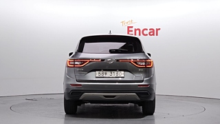 SAMSUNG QM6 2019