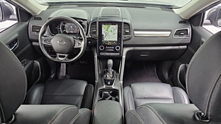 SAMSUNG QM6 2019