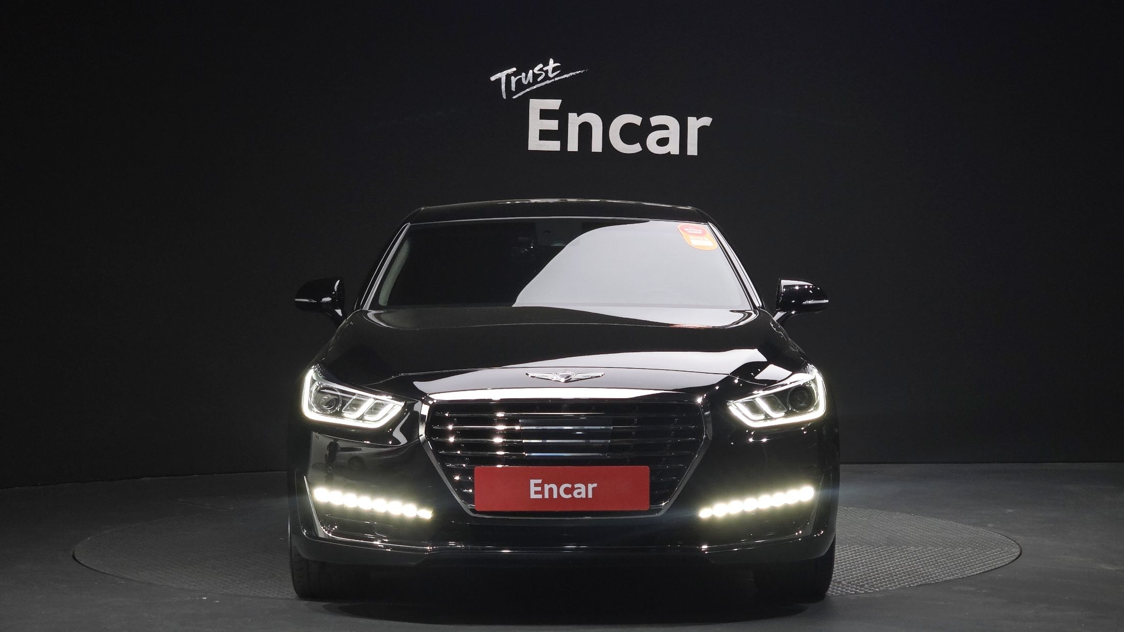 GENESIS EQ900 2017