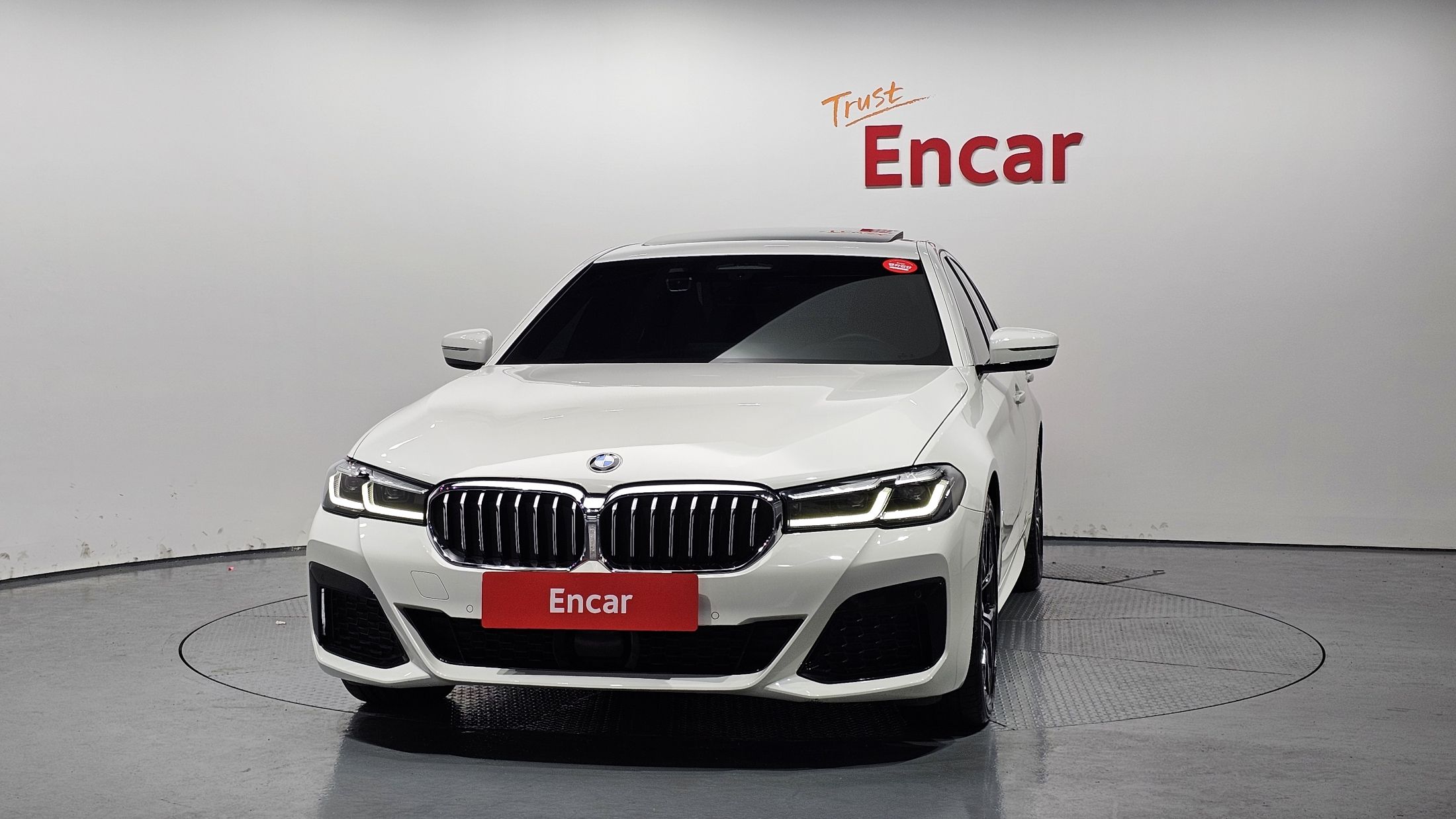 BMW 5-SERIES G30 2022