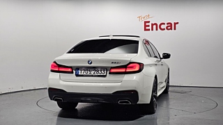 BMW 5-SERIES G30 2022