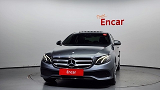 MERCEDES BENZ E-CLASS W213 2017