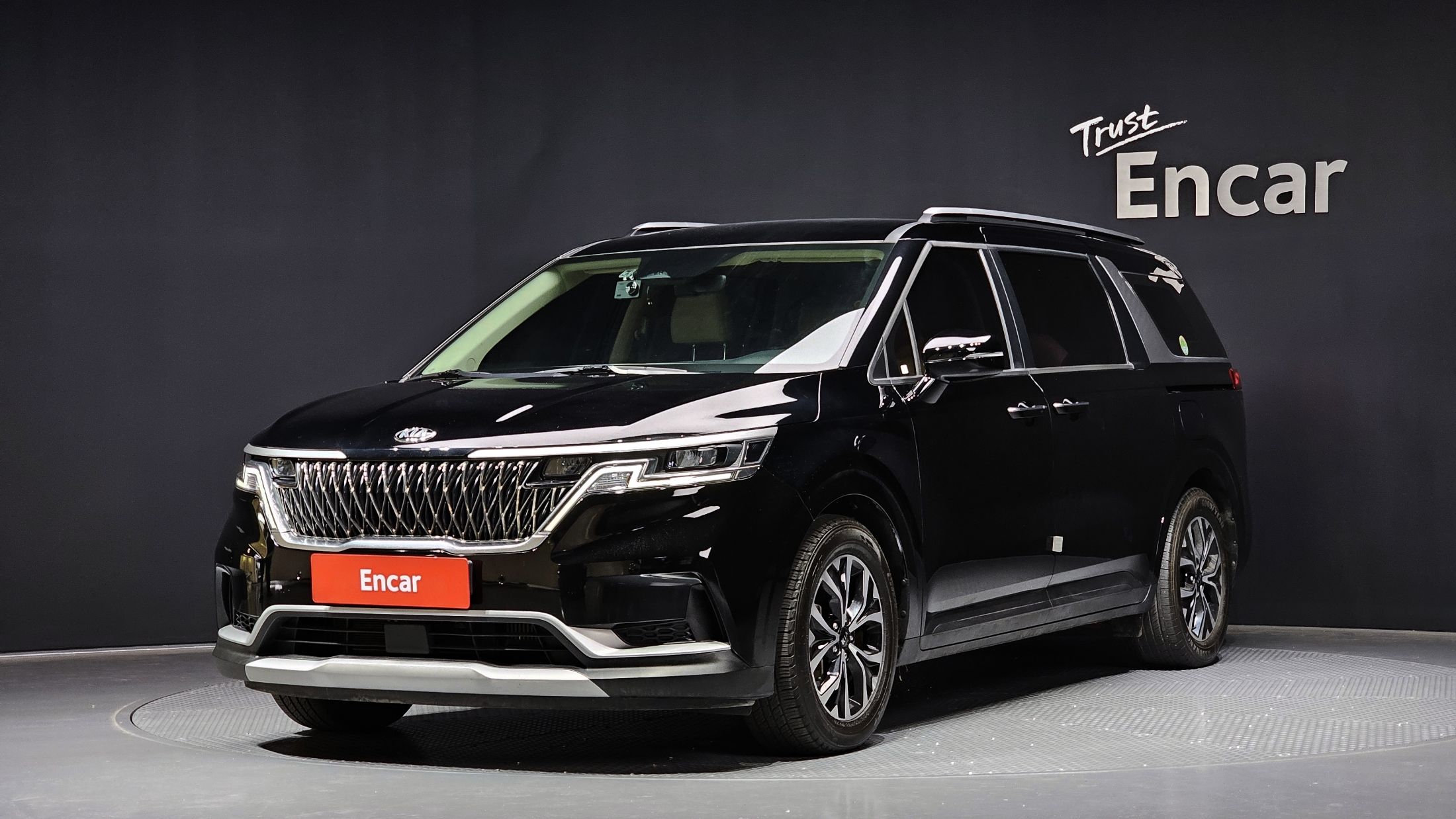 KIA CARNIVAL 2021