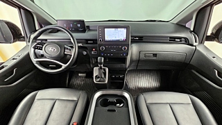 HYUNDAI STARIA 2023