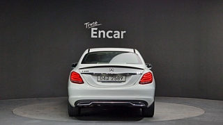MERCEDES BENZ C-CLASS W205 2017