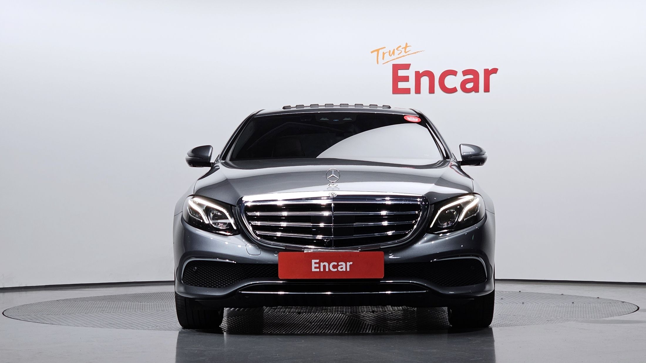 MERCEDES BENZ E-CLASS W213 2020