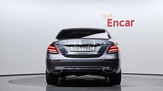 MERCEDES BENZ E-CLASS W213 2020