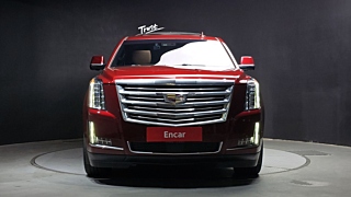 CADILLAC ESCALADE 2017