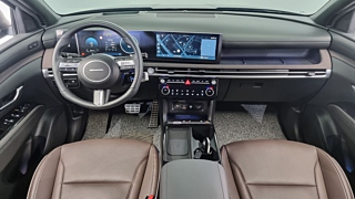 HYUNDAI TUCSON NX4 2024