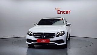 MERCEDES BENZ E-CLASS W213 2020