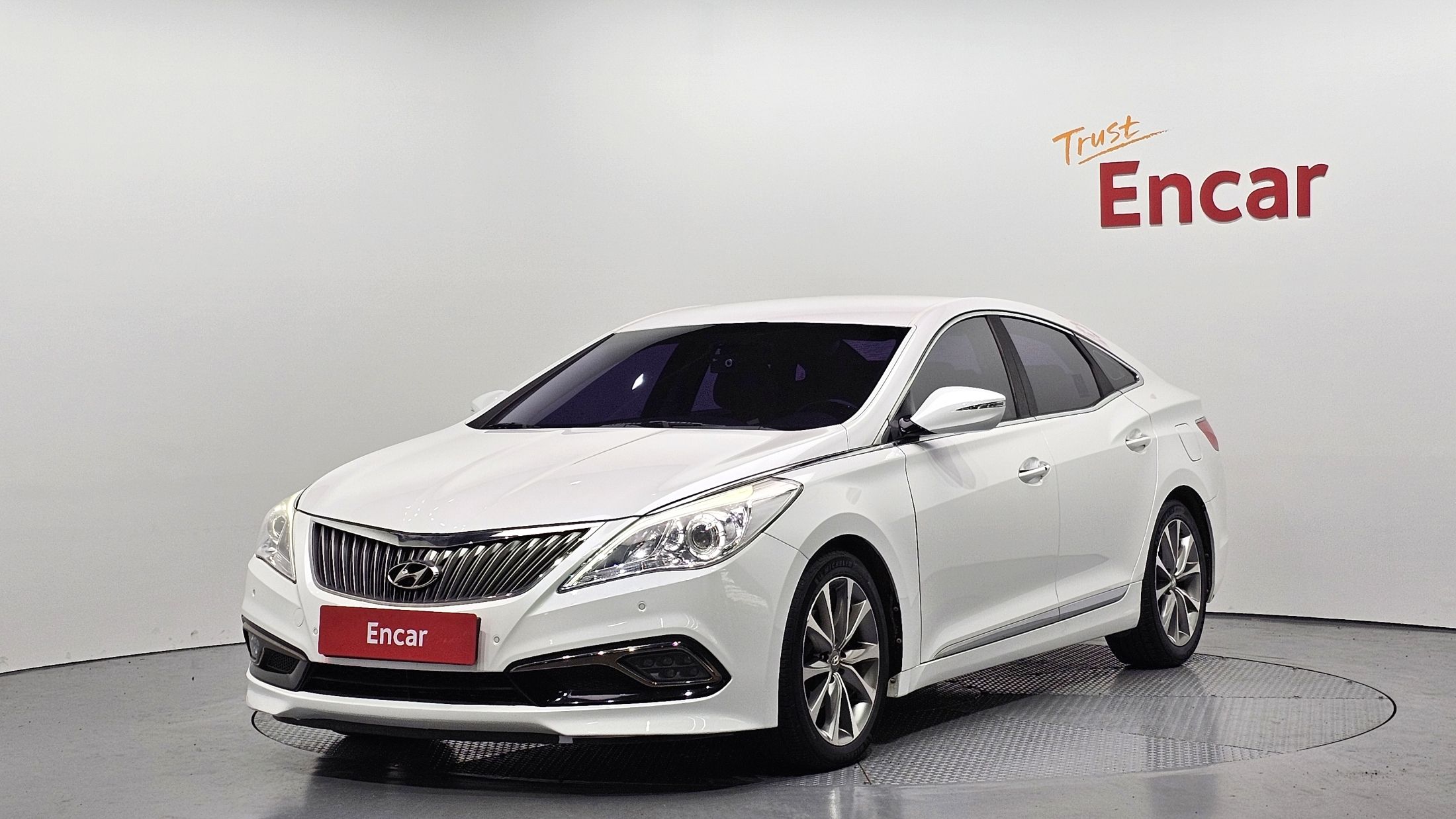 HYUNDAI GRANDEUR HG