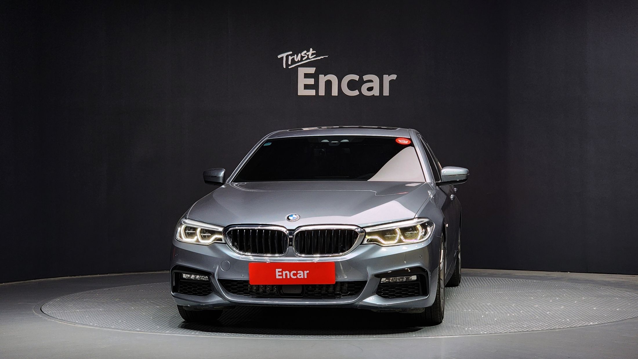BMW 5-SERIES G30 2018