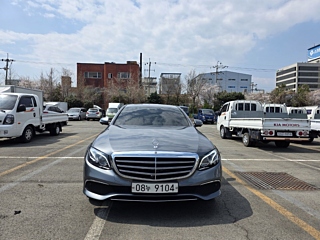 MERCEDES BENZ E-CLASS W213 2018