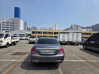 MERCEDES BENZ E-CLASS W213 2018