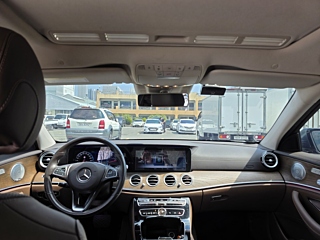 MERCEDES BENZ E-CLASS W213 2018