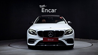 MERCEDES BENZ E-CLASS W213 2017