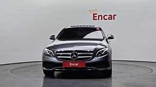 MERCEDES BENZ E-CLASS W213 2019