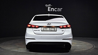 HYUNDAI AVANTE AD 2016