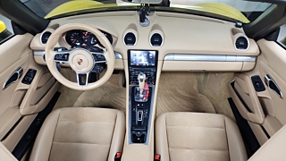 PORSCHE 718 BOXSTER 2017