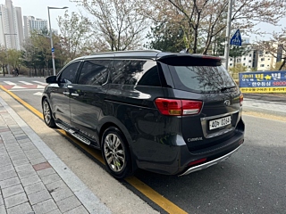KIA CARNIVAL 2016