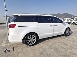 KIA CARNIVAL 2020