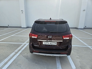 KIA CARNIVAL 2016