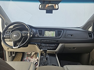 KIA CARNIVAL 2016