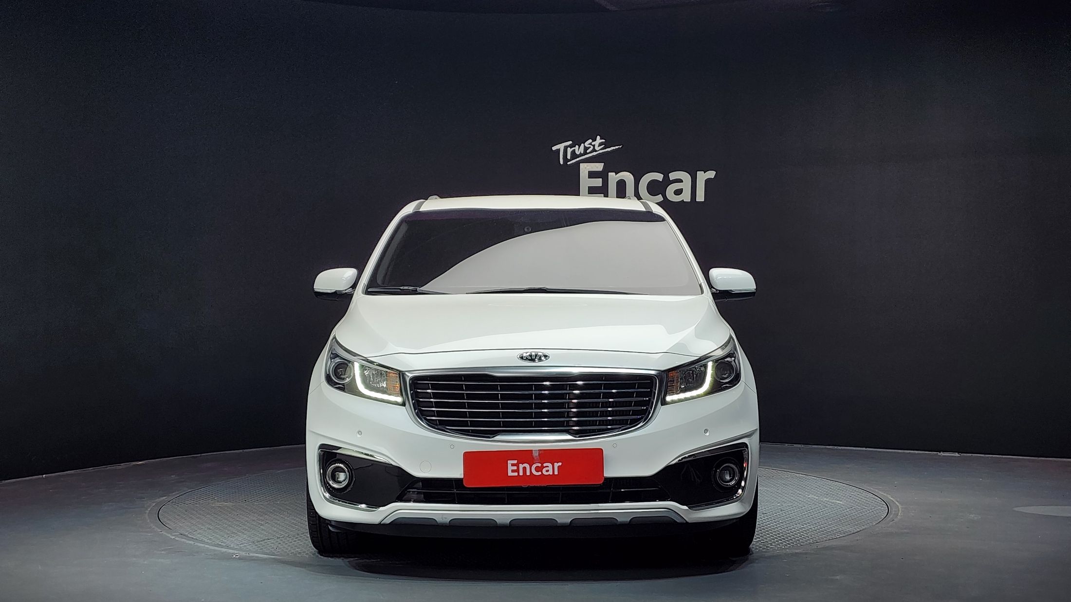 KIA CARNIVAL 2017