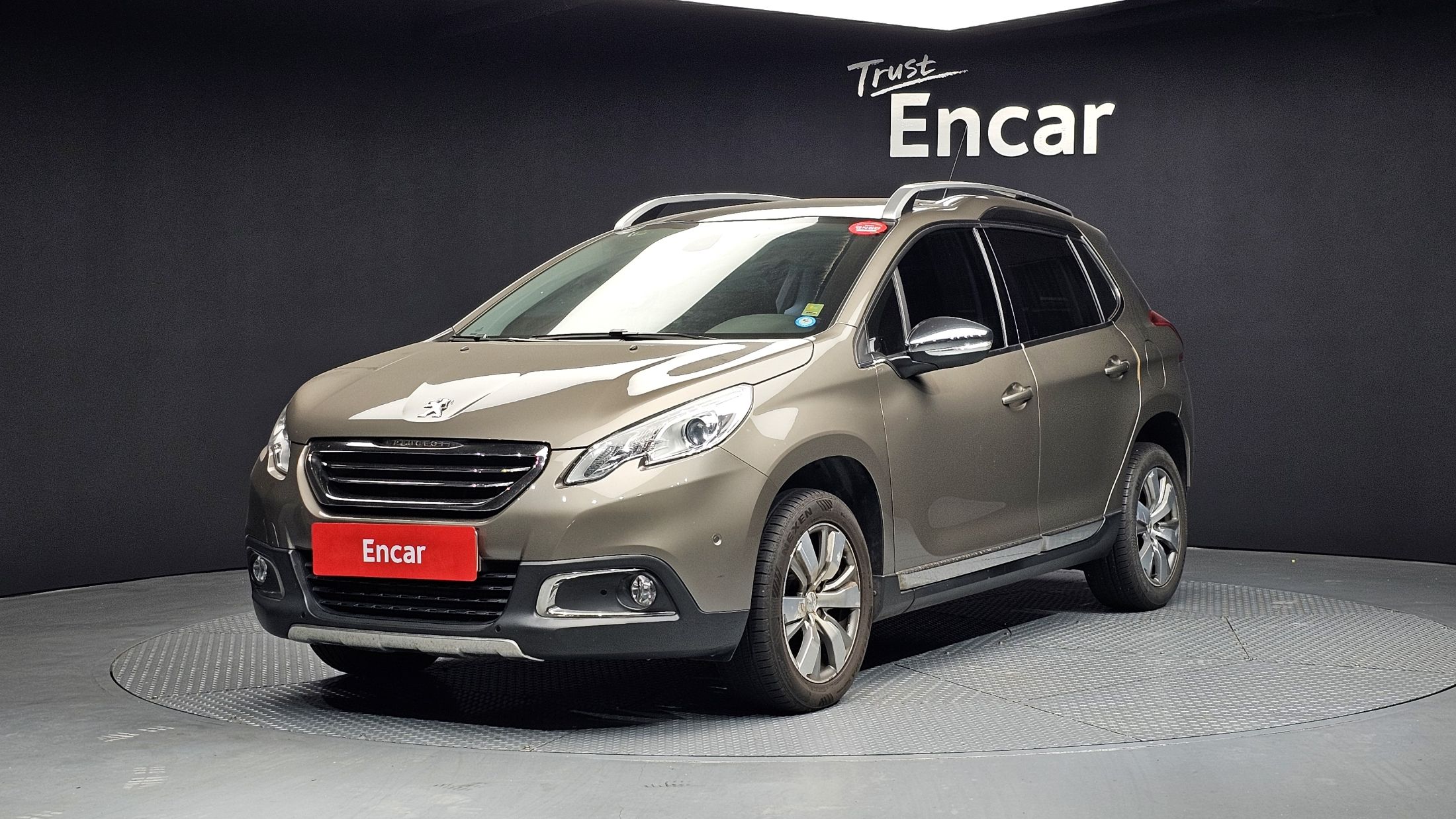 PEUGEOT 2008