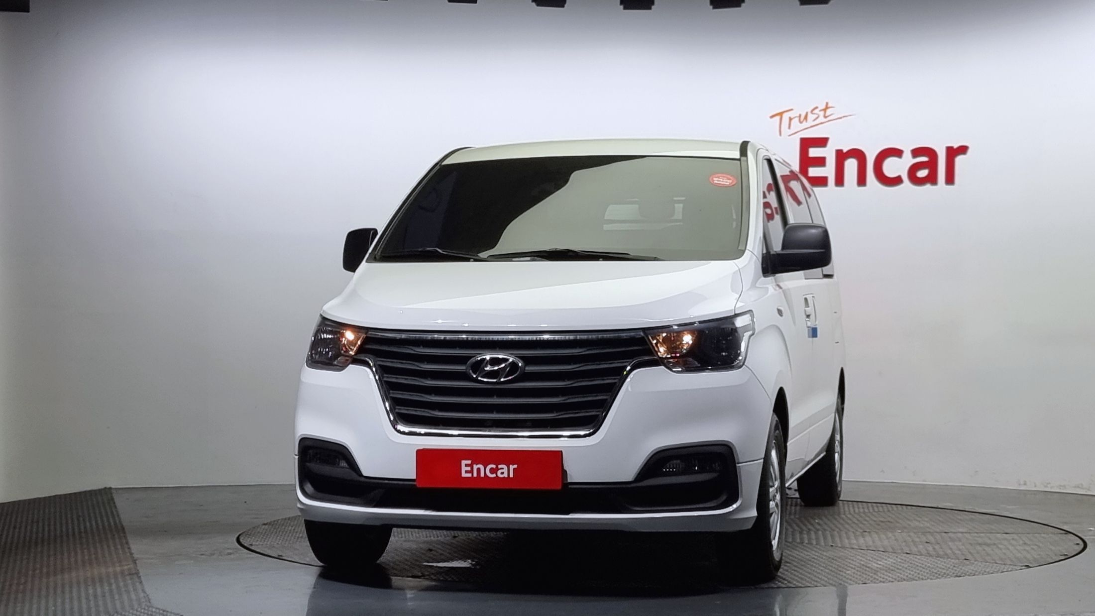HYUNDAI STAREX GRAND 2019