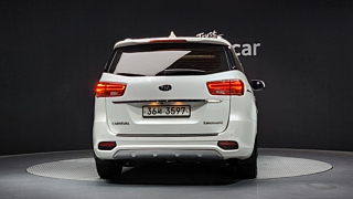 KIA CARNIVAL 2018