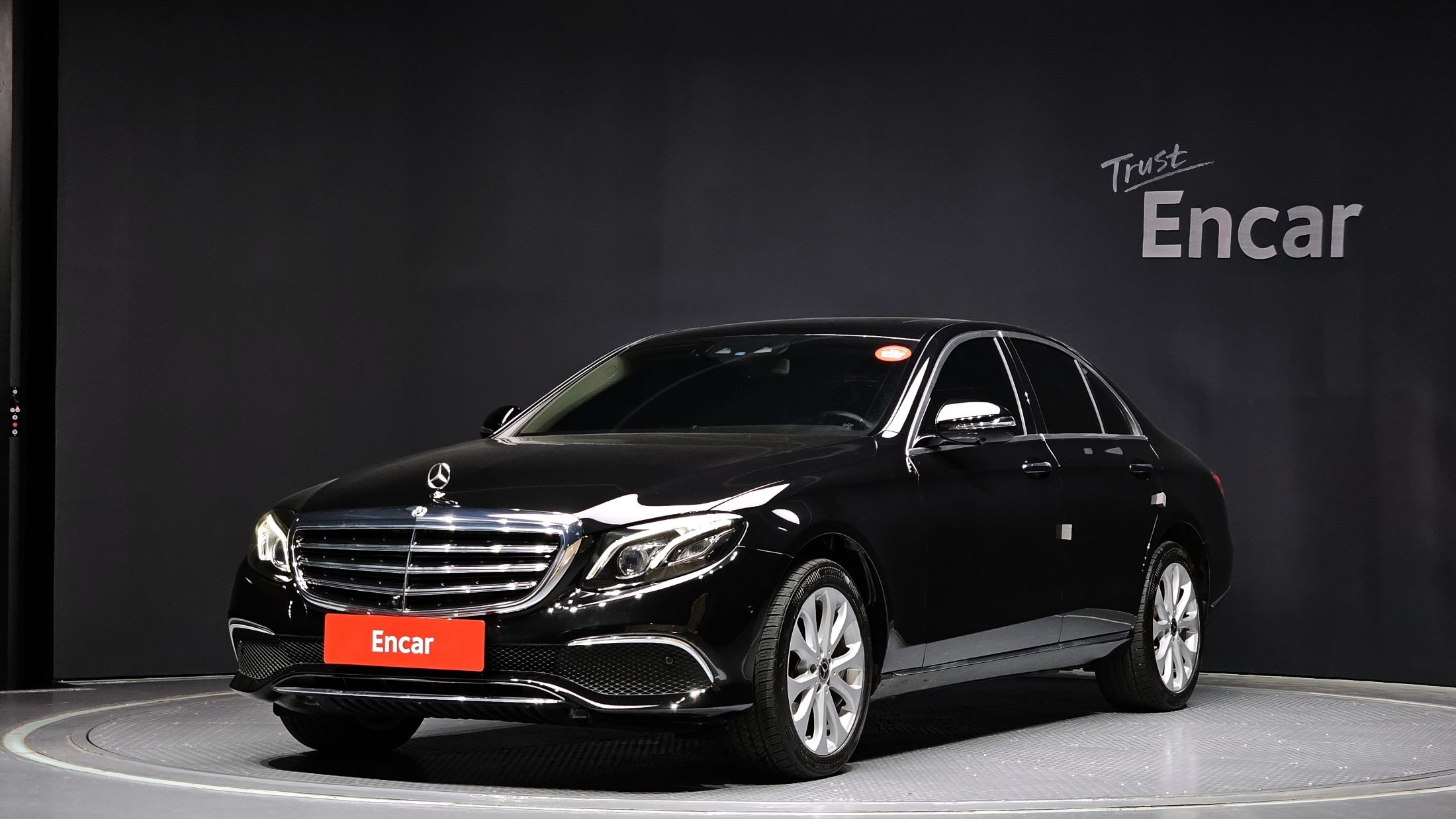 MERCEDES BENZ E-CLASS W213