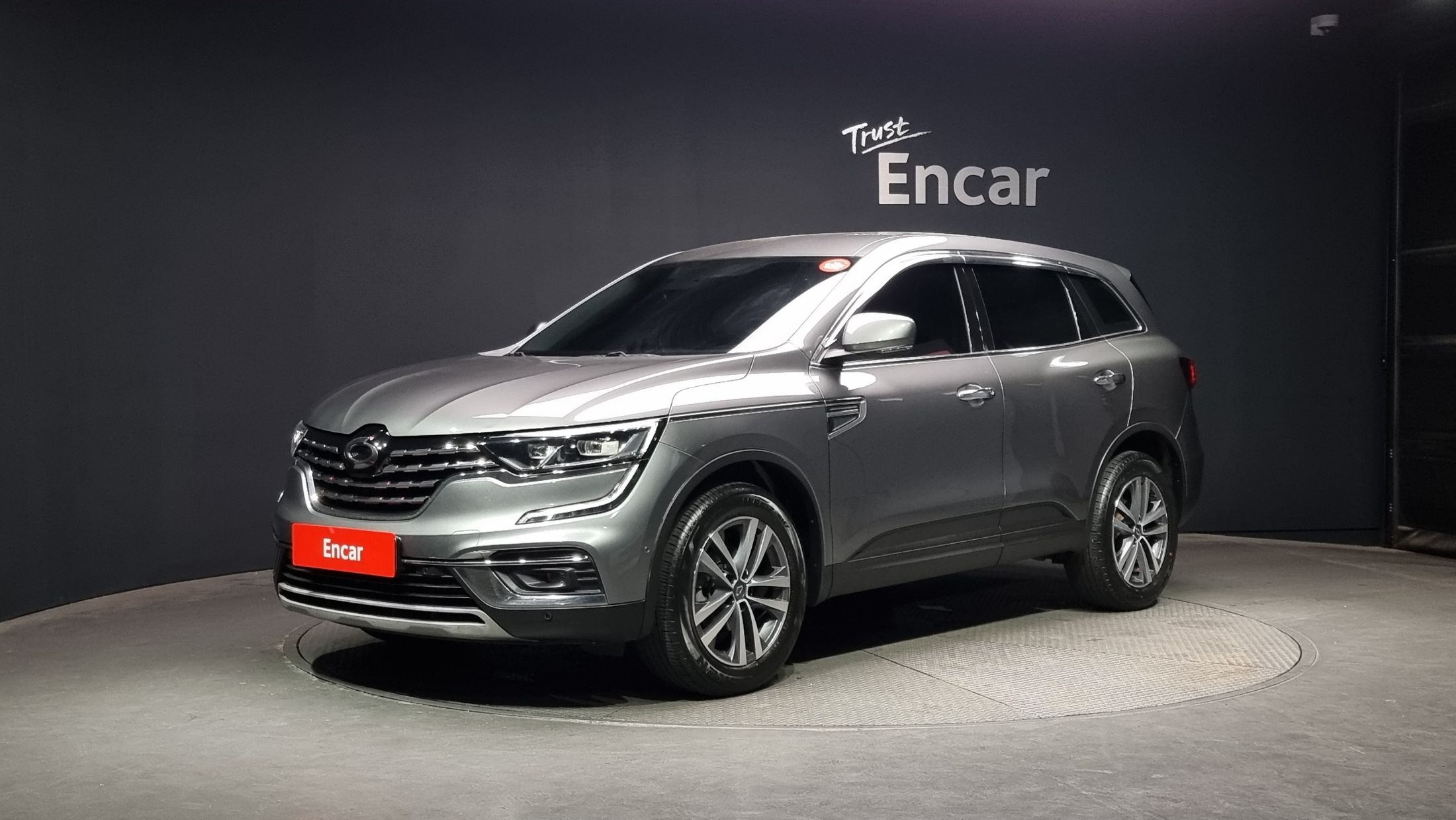 RENAULT SAMSUNG QM6