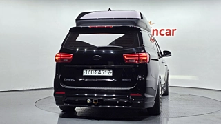 KIA CARNIVAL 2019
