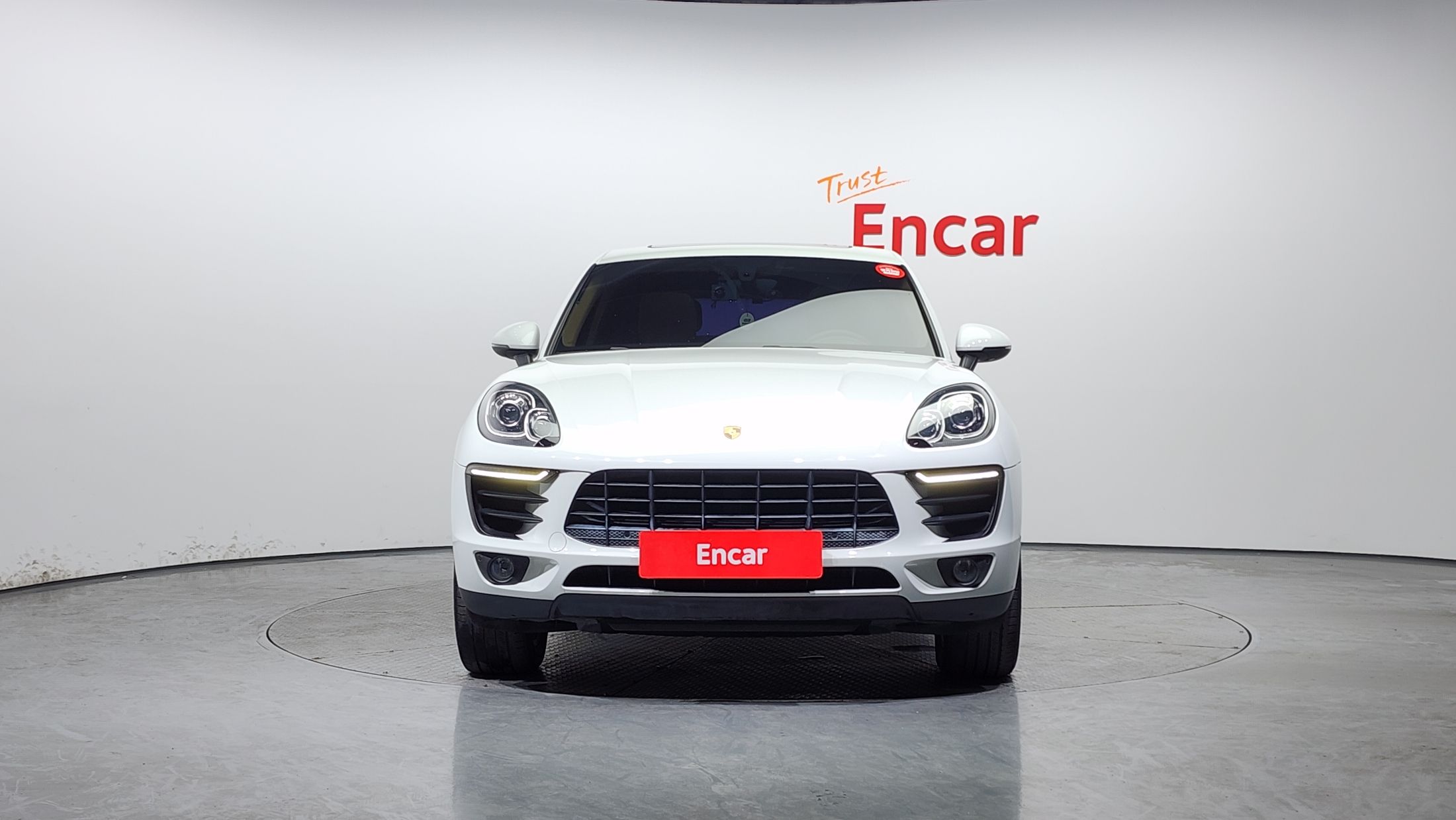 PORSCHE MACAN 2015