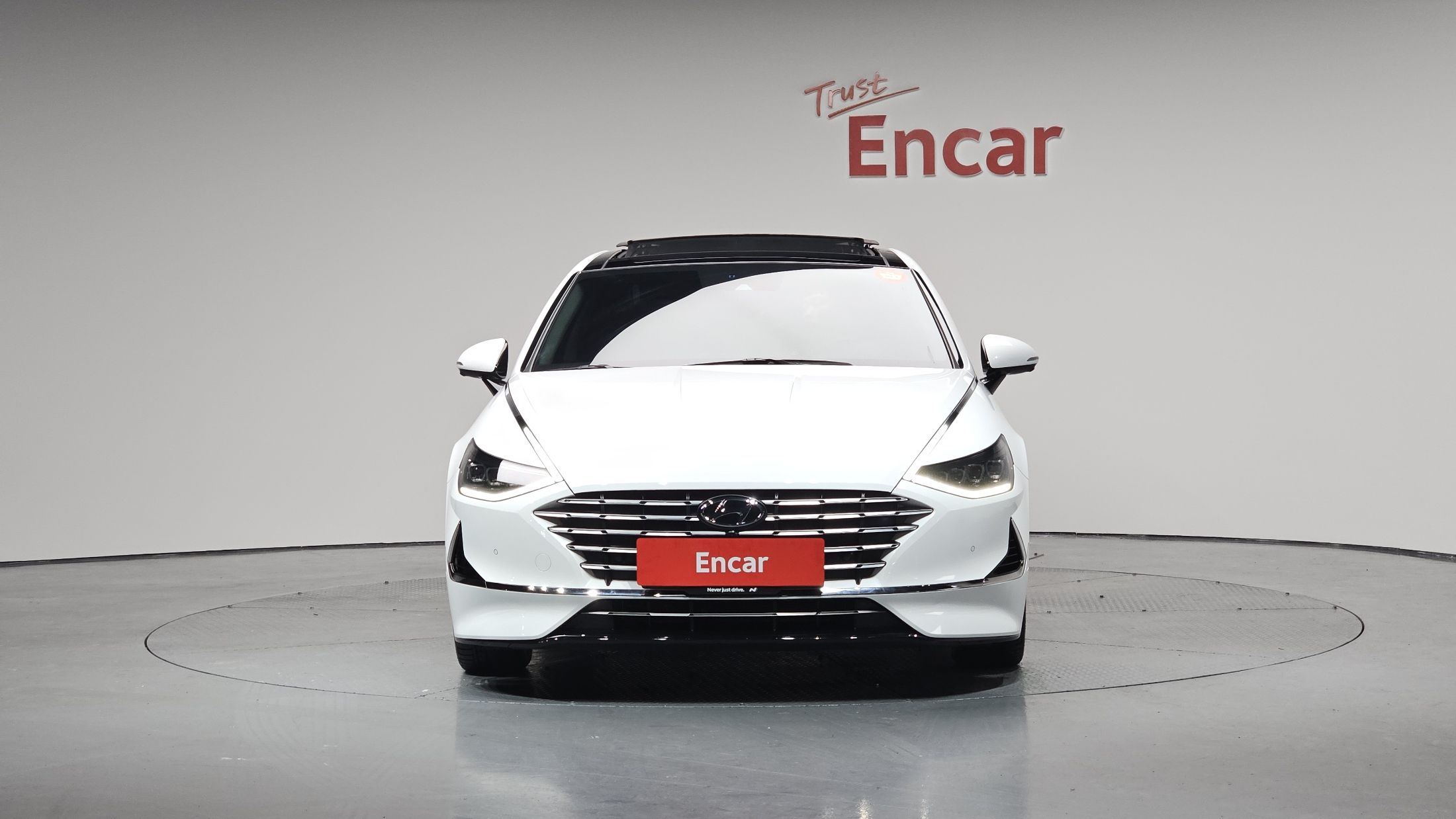 HYUNDAI SONATA HYBRID DN8