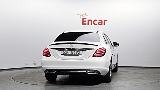 MERCEDES BENZ C-CLASS W205 2017