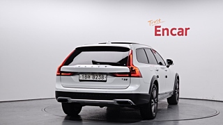 VOLVO V90 CROSS COUNTRY 2019