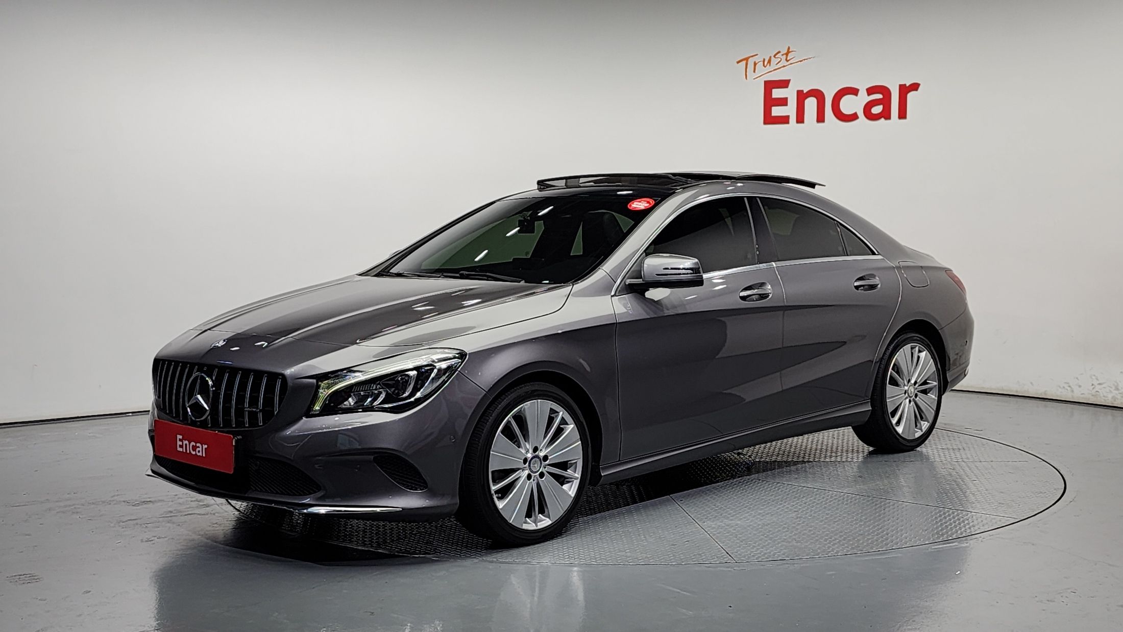 MERCEDES BENZ CLA-CLASS C117 2017