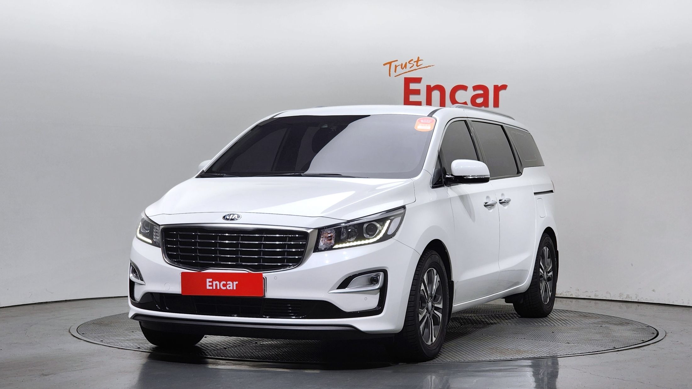KIA CARNIVAL 2020