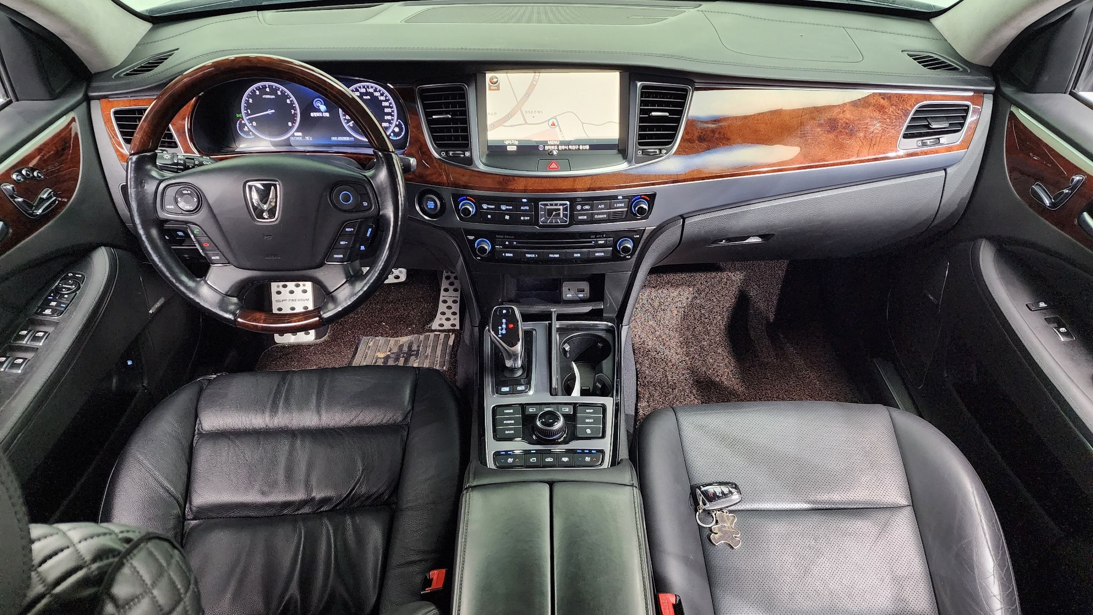 HYUNDAI EQUUS NEW 2014