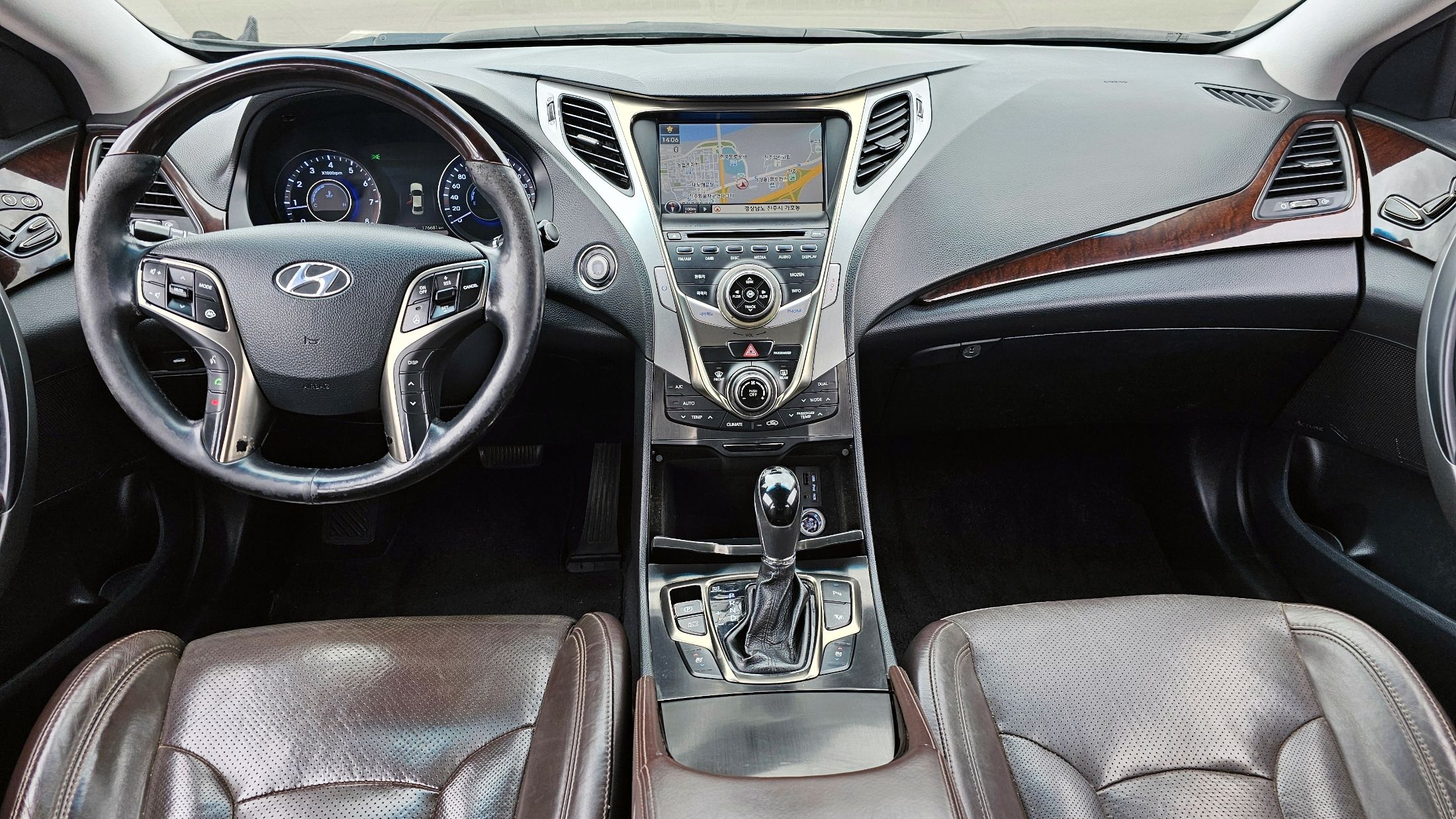 HYUNDAI GRANDEUR HG 2013