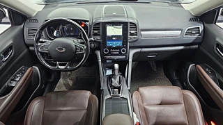 SAMSUNG QM6 2019
