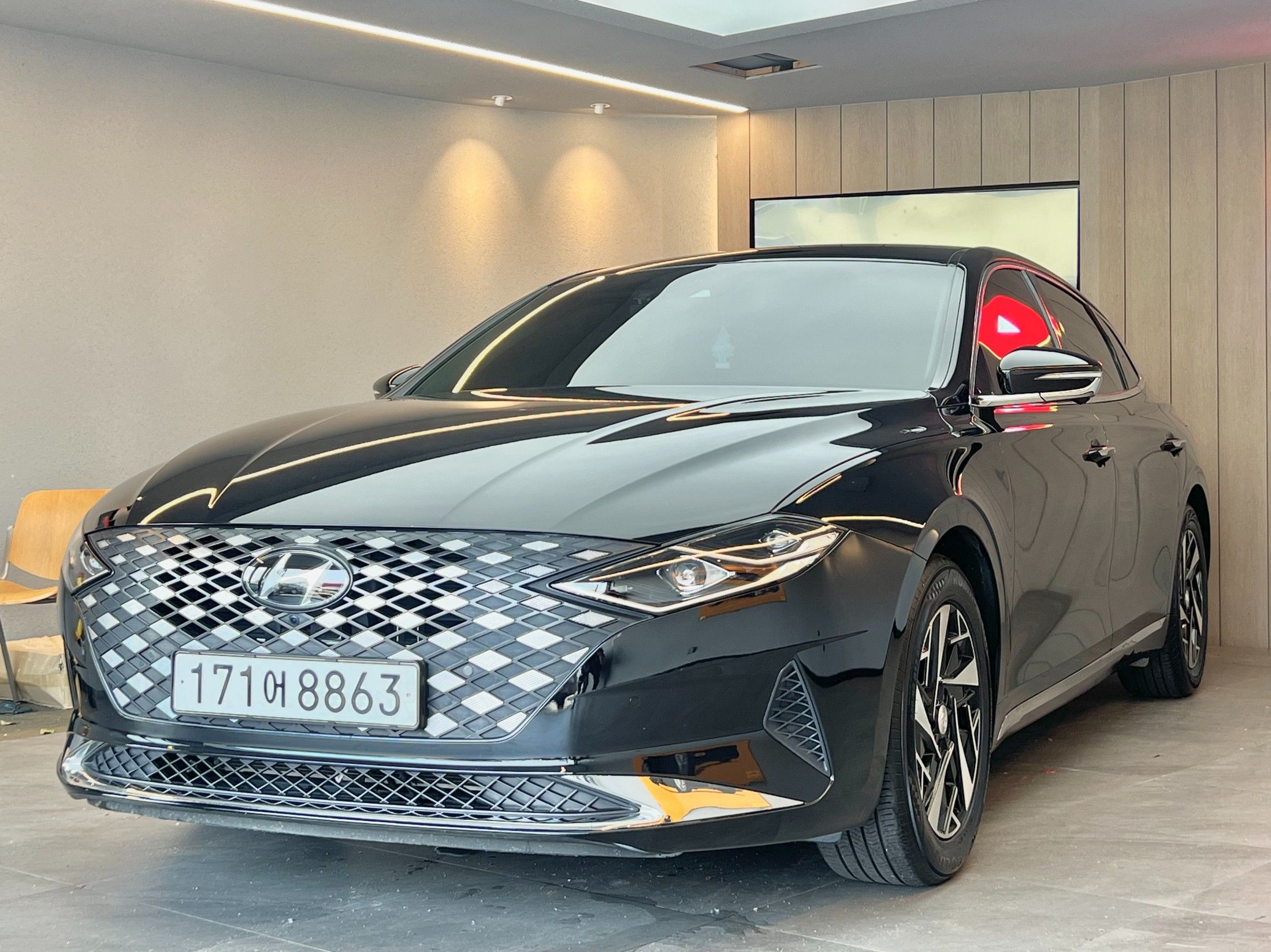 HYUNDAI GRANDEUR IG HYBRID