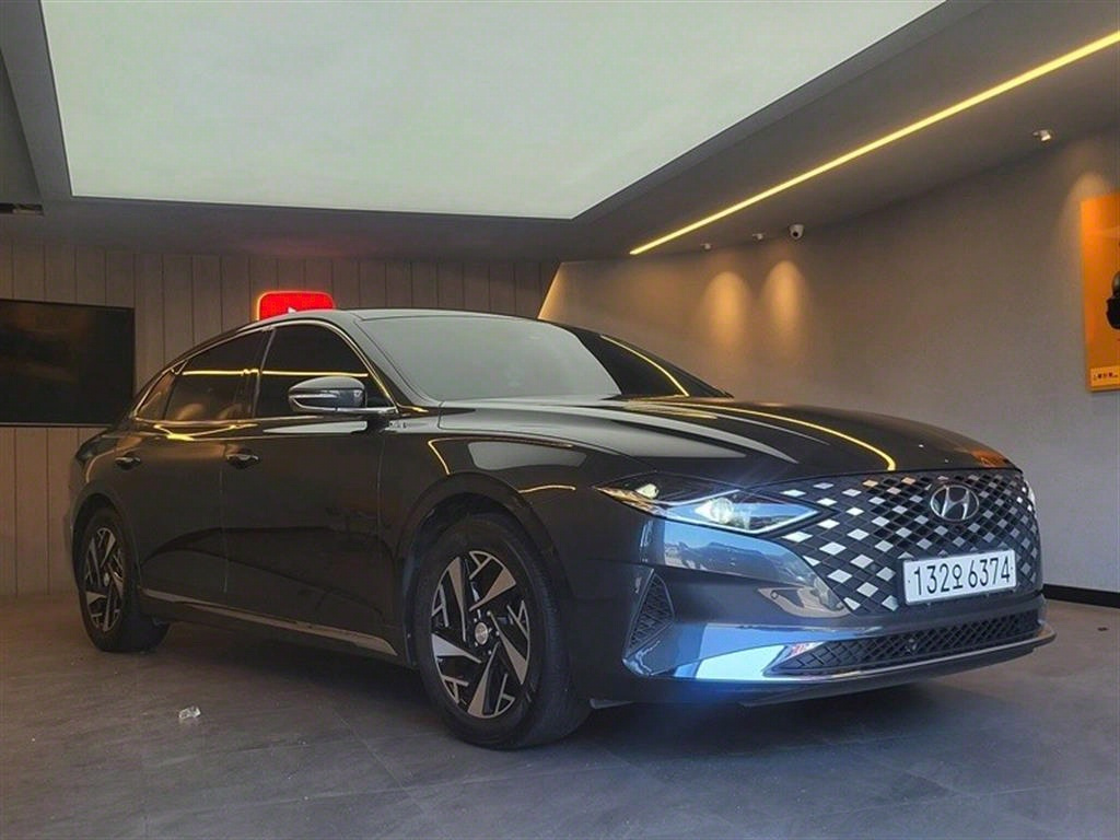 HYUNDAI GRANDEUR IG HYBRID