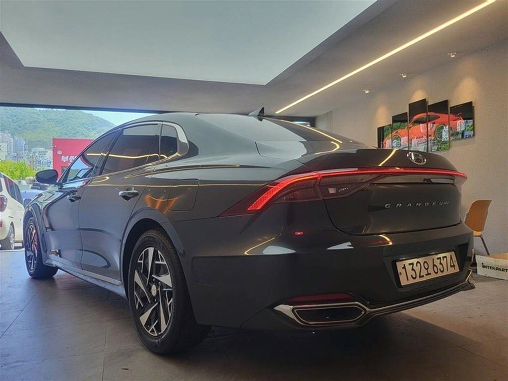 HYUNDAI GRANDEUR IG HYBRID